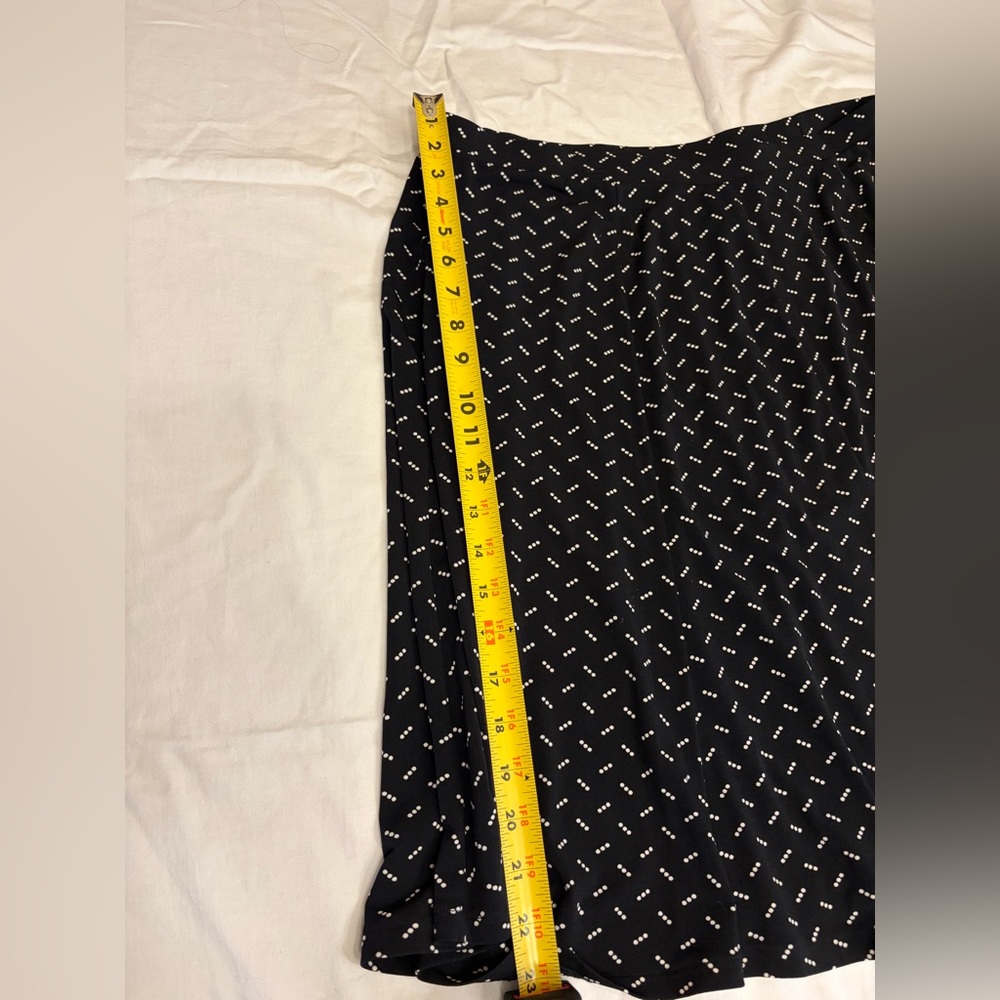 Liz Claiborne Romantic Classic comfy skirt stretch - Picture 10 of 10